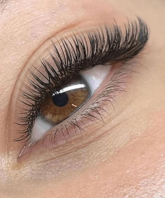 Natural Wispy Lash Clusters